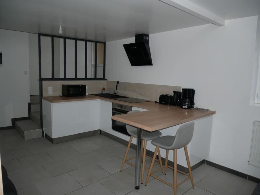Studio Independant, Au Calme. La Roche-sur-Yon Εξωτερικό φωτογραφία